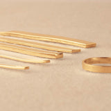 18ct Yellow Gold - Rectangular Wire