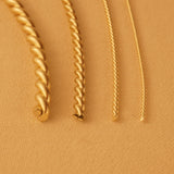 18ct Yellow Gold - Twisted Wire