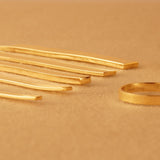 18ct Yellow Gold - Rectangular Wire