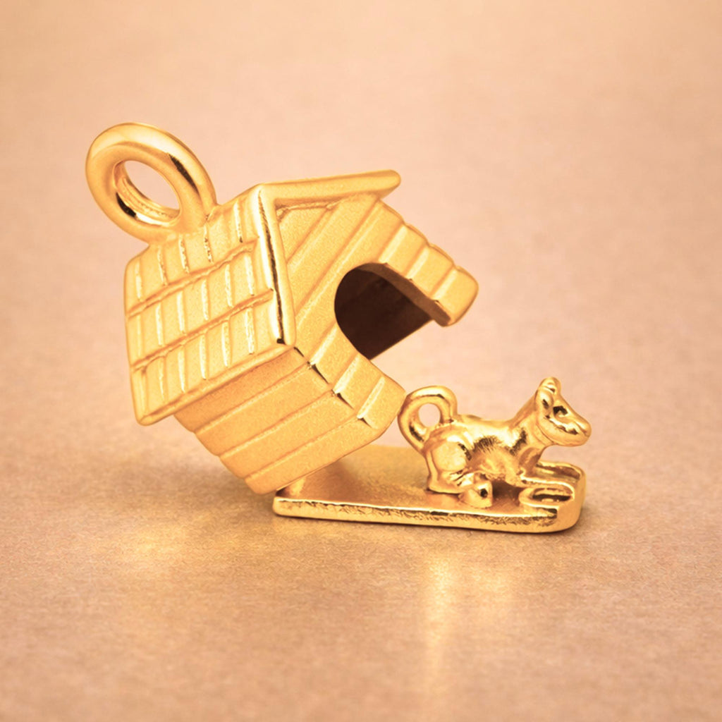 24ct Pure Gold - Dog in Kennel Charm