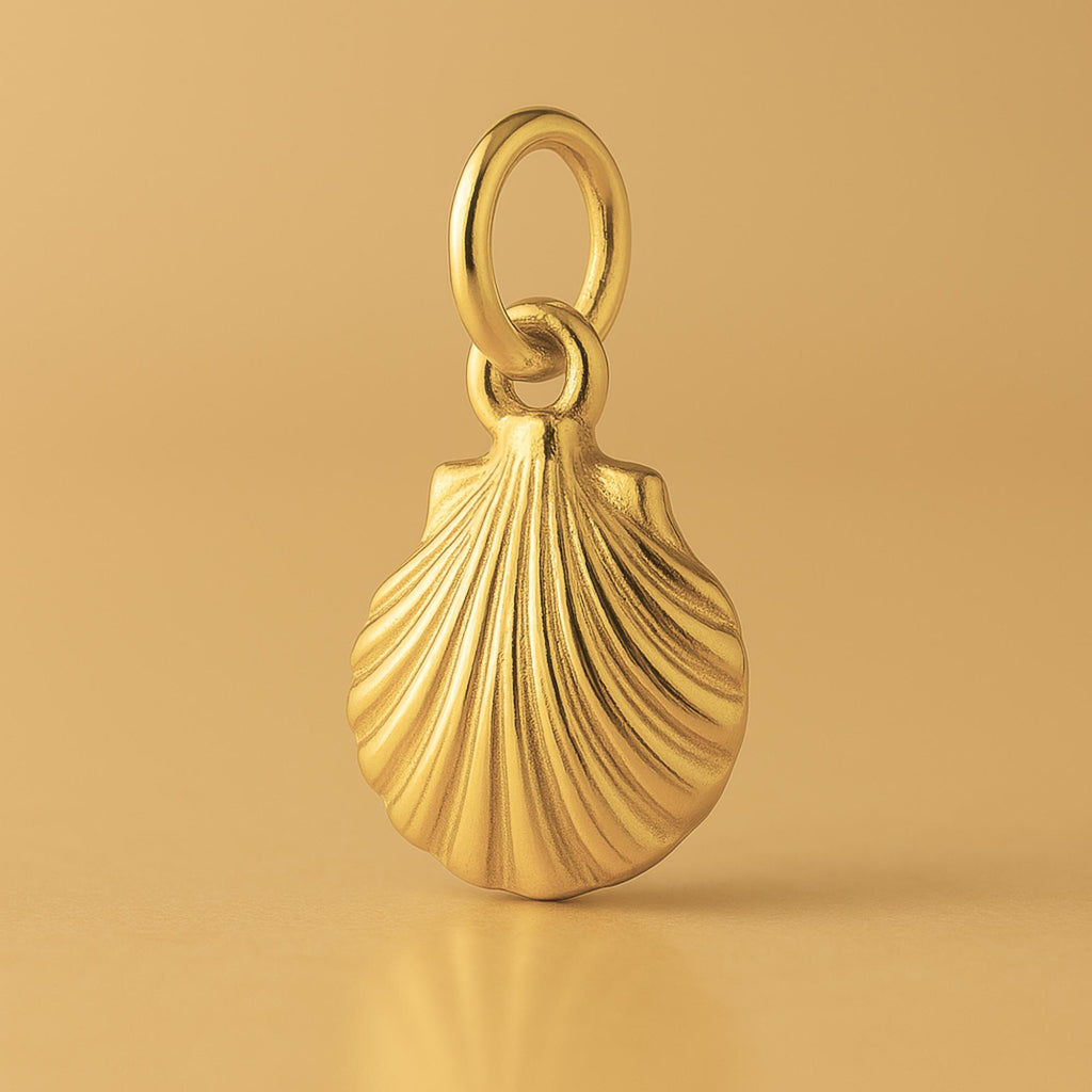 24ct Pure Gold - Clam Cockle Shell Charm