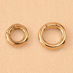 9ct Yellow Gold - Spring Loaded Circle Clasp