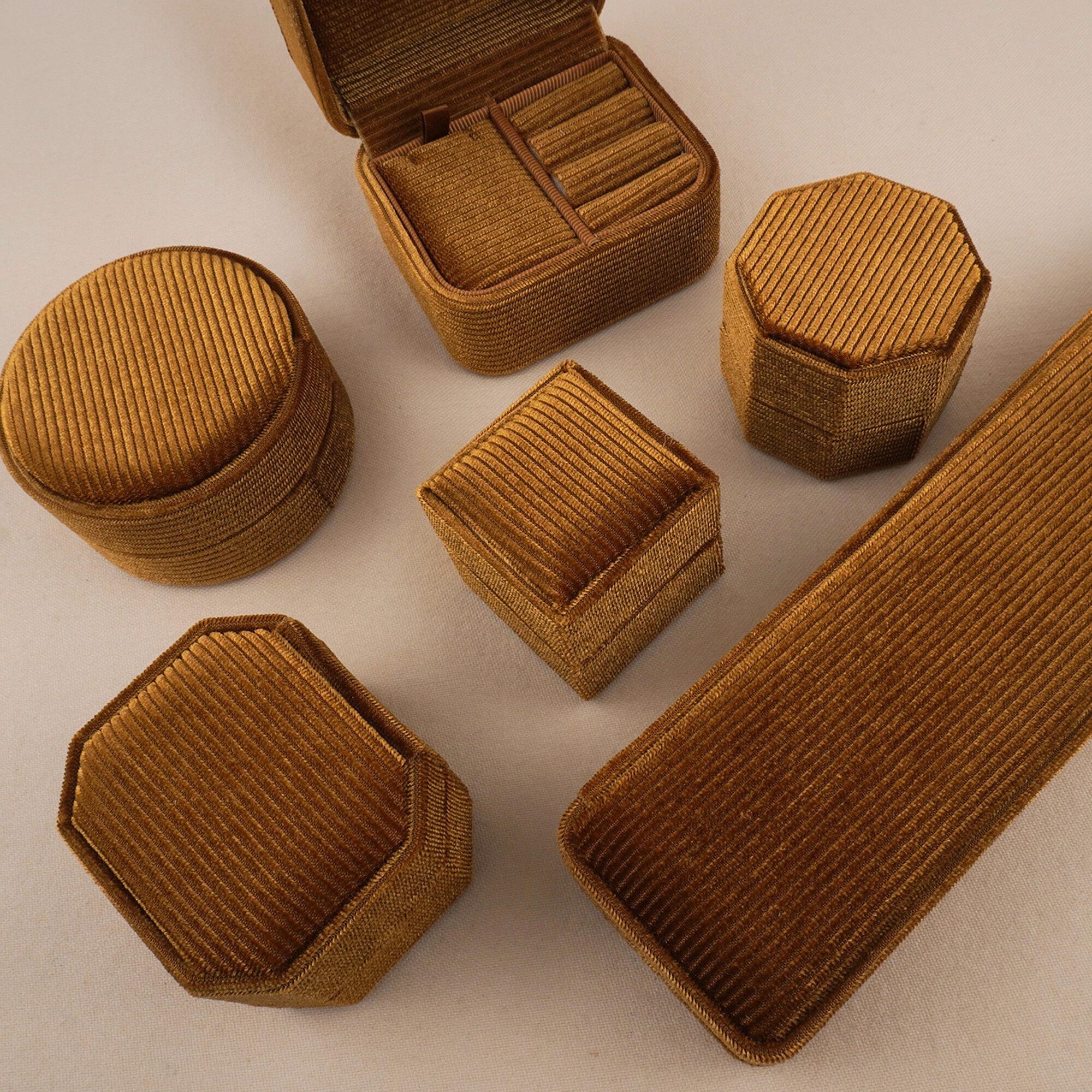 Caramel Brown - Square Double Ring Box