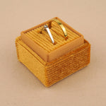 Golden Honey - Square Double Ring Box