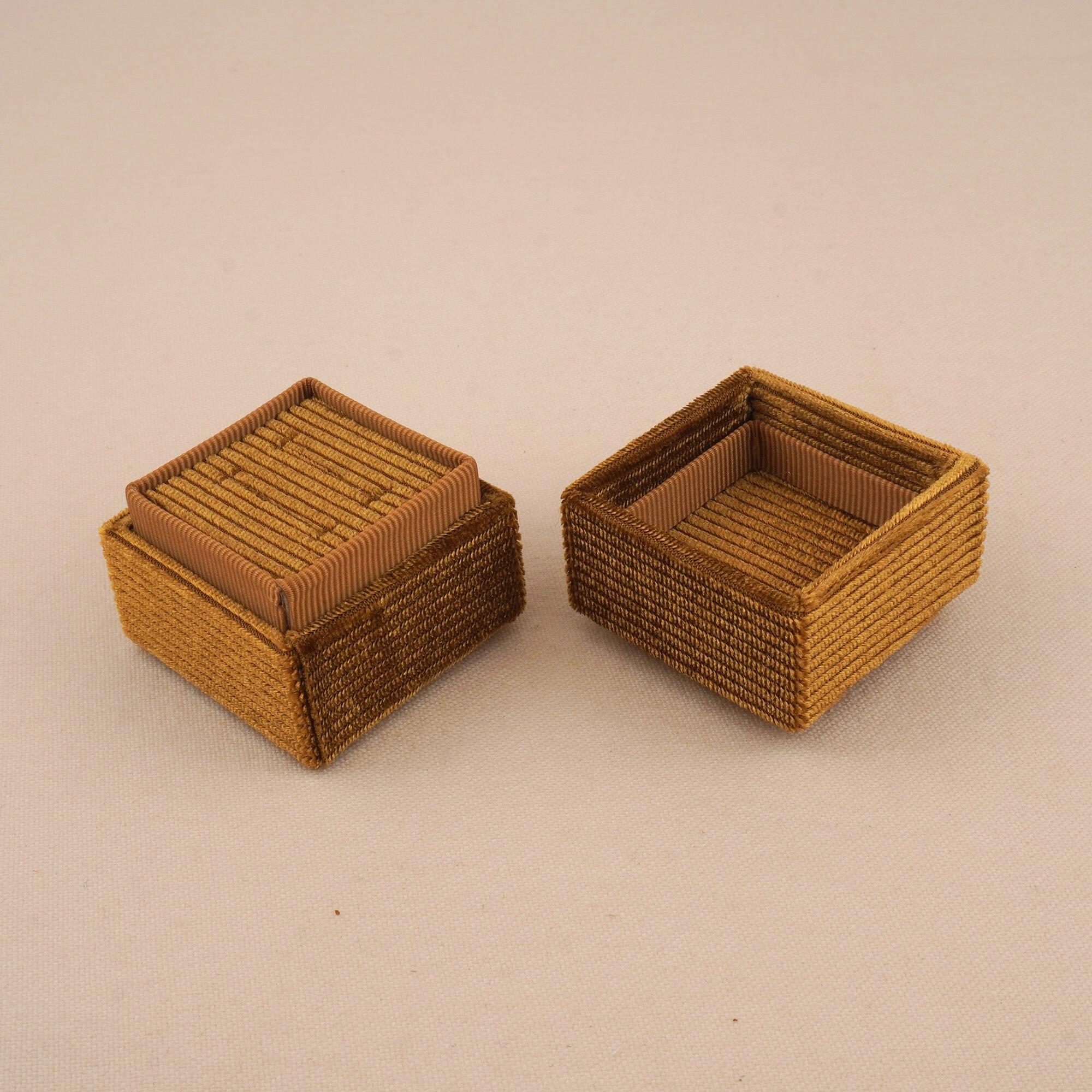 Caramel Brown - Square Double Ring Box