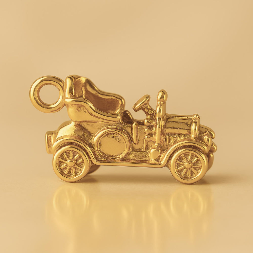 9ct Yellow Gold - Vintage Convertible Car Charm