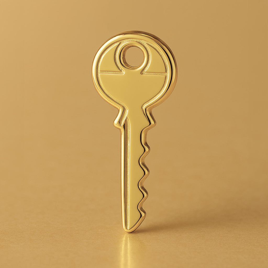 9ct Yellow Gold - Vintage House Key Charm