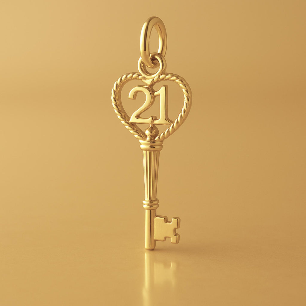 18ct Yellow Gold - 21 Wreath Castle Key Charm