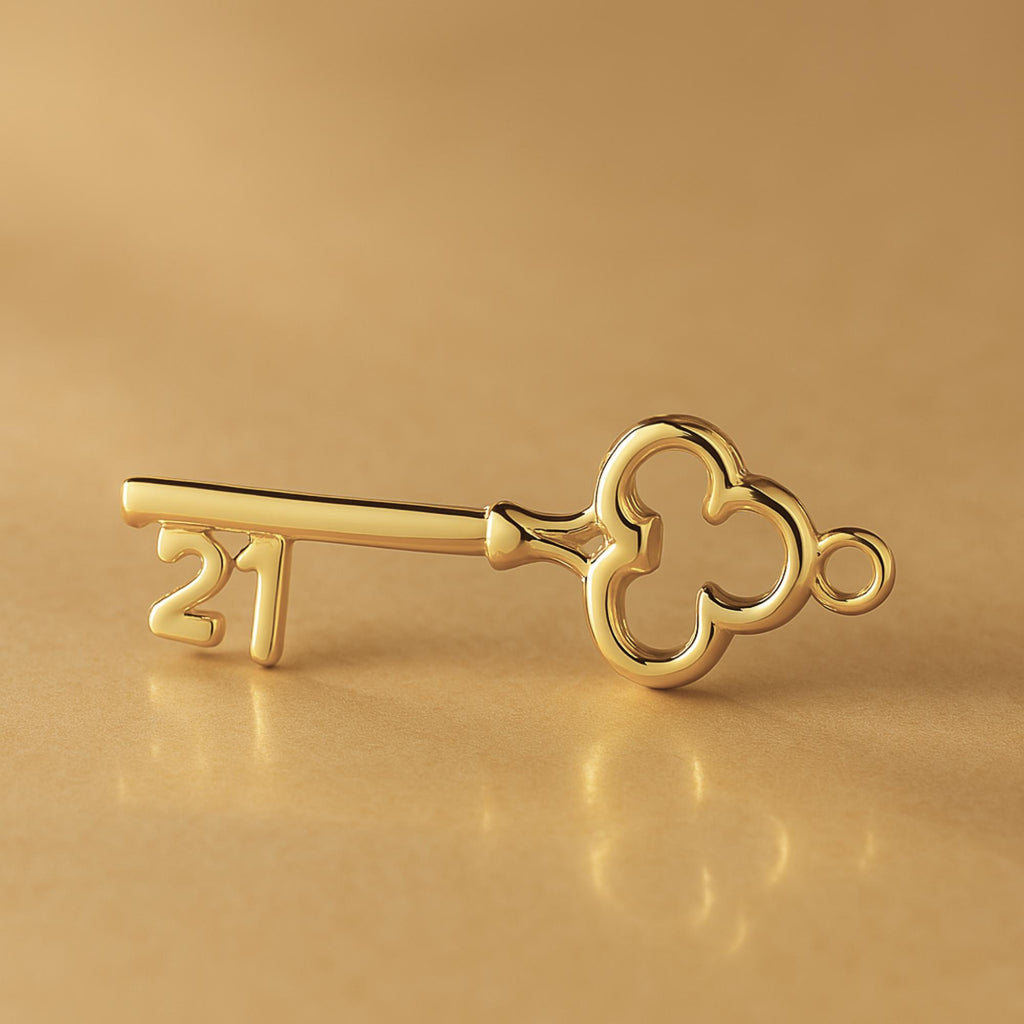 9ct Yellow Gold - 21 Clover Key Charm