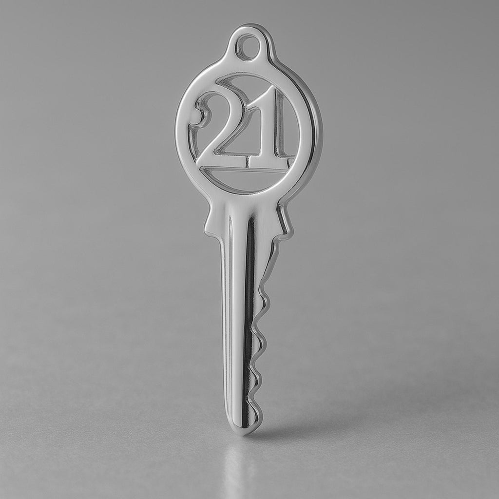 950 Platinum - Classic 21 House Key Charm