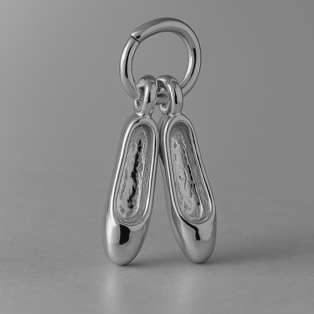 950 Platinum - Traditional Ballet Slippers Charm