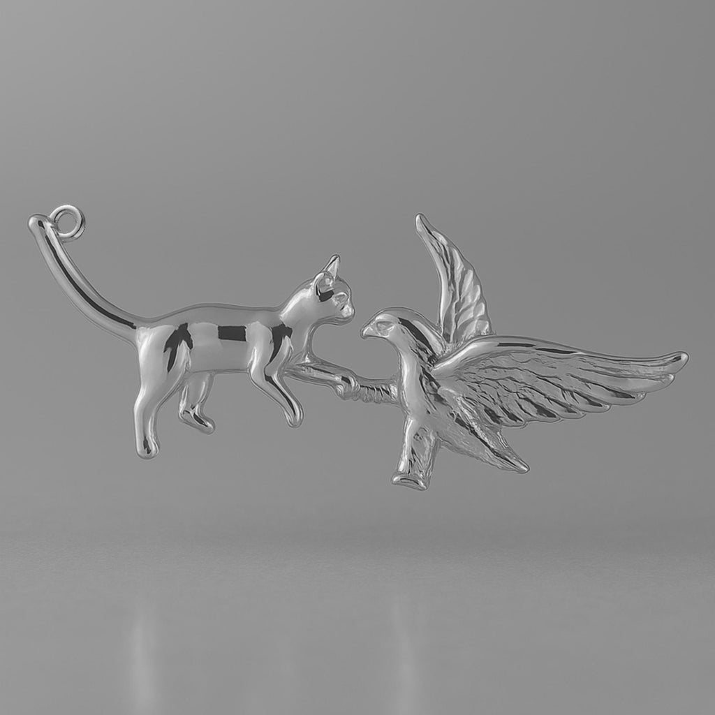 950 Platinum - Cat VS Eagle Charm