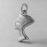 950 Platinum - Queen Nefertiti Charm