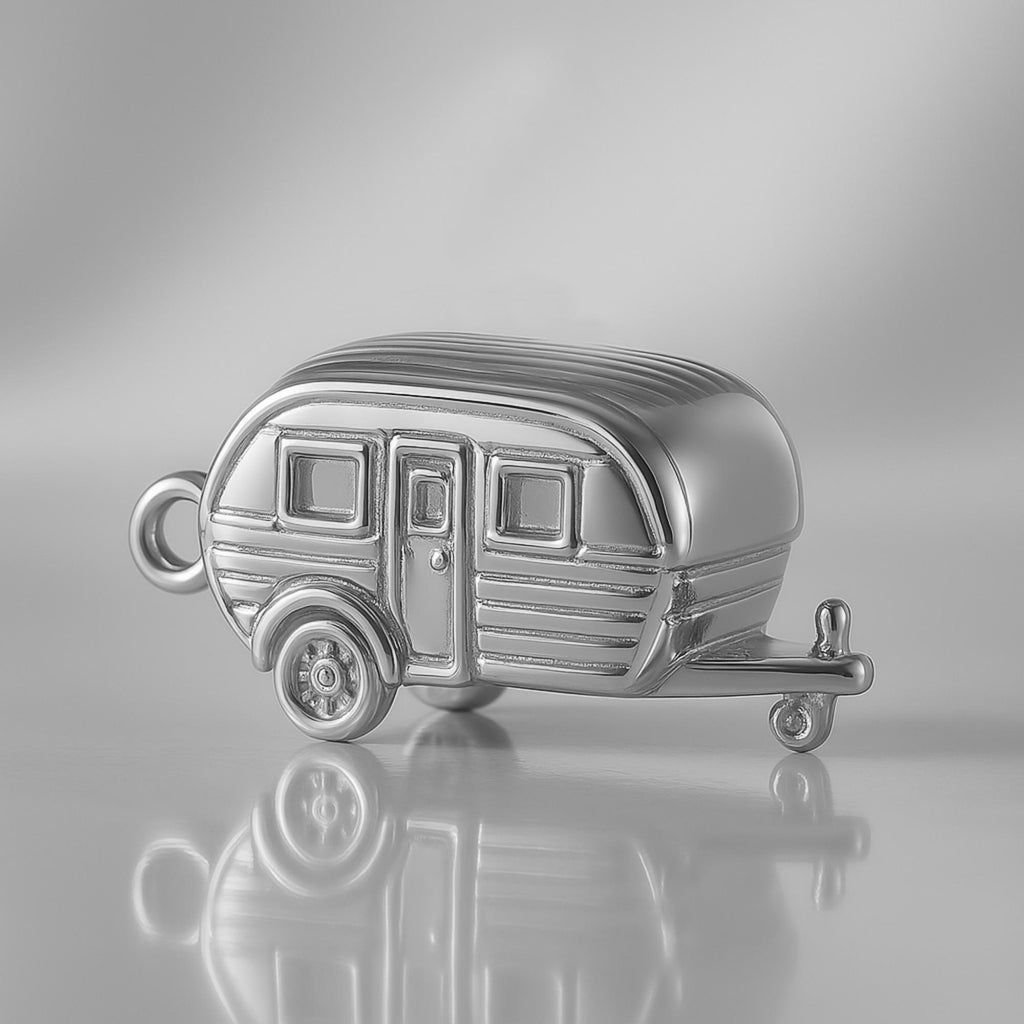 950 Platinum - Vintage Camper Caravan Charm