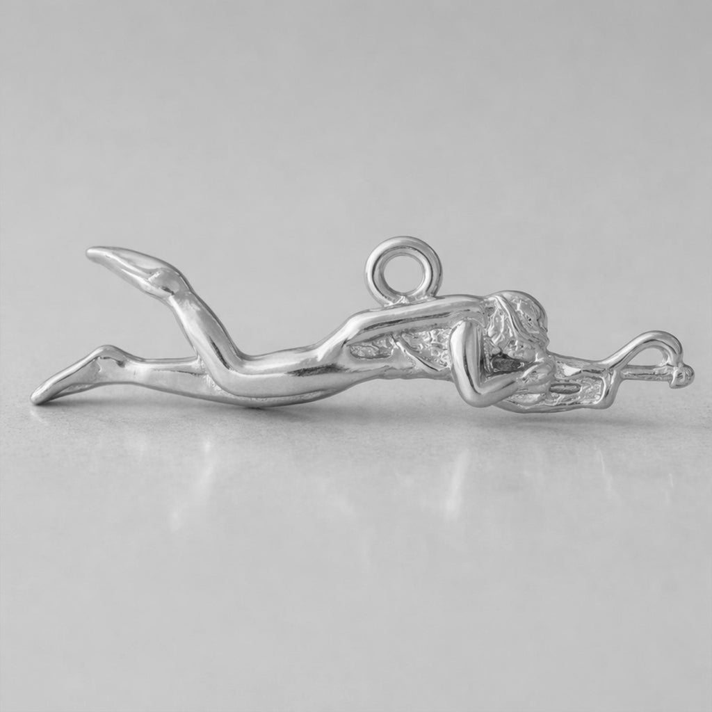 950 Platinum - Spear Fishing Diver Charm