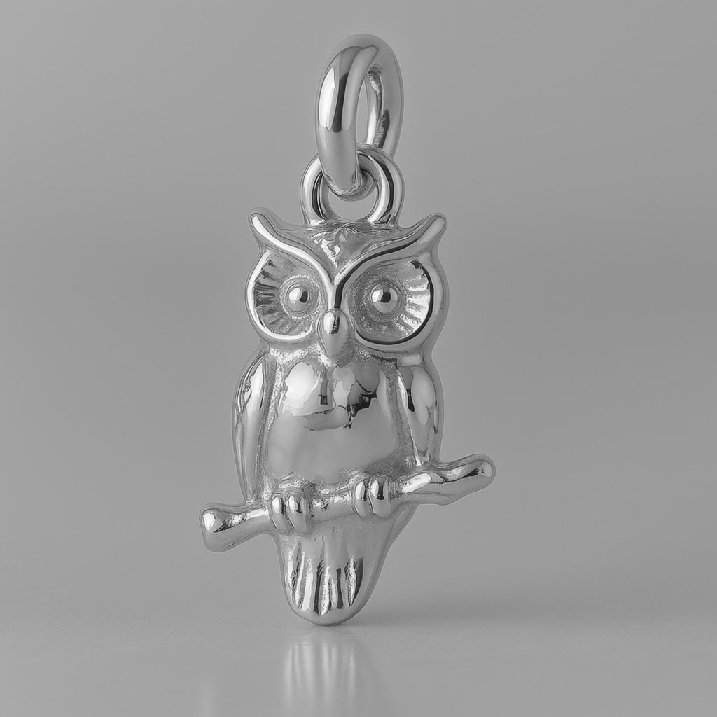 950 Platinum - Great Horned Owl Charm