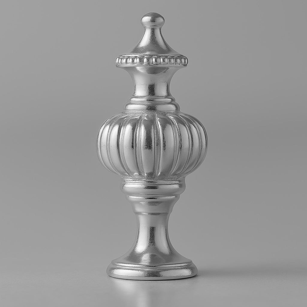 950 Platinum - Antique Urn Charm