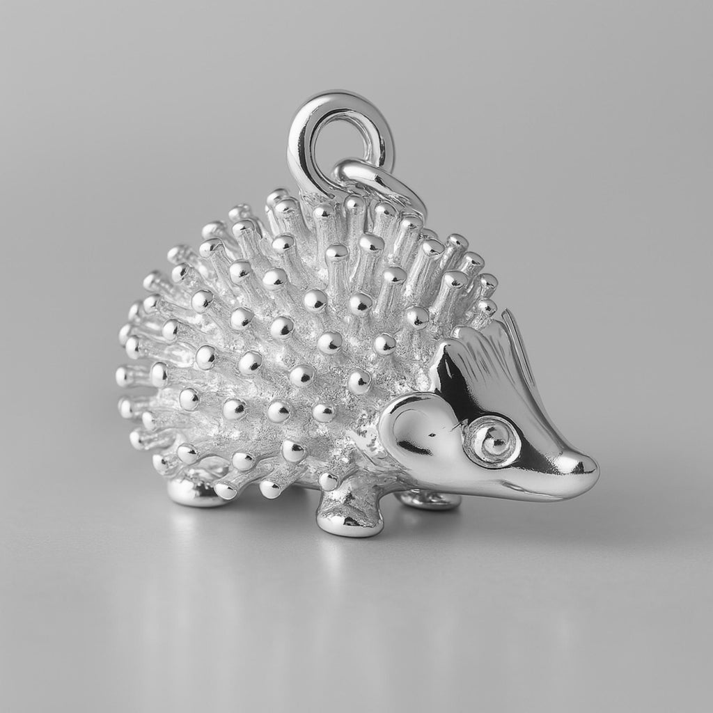 940 Argentium Silver - Woodland Hedgehog Charm