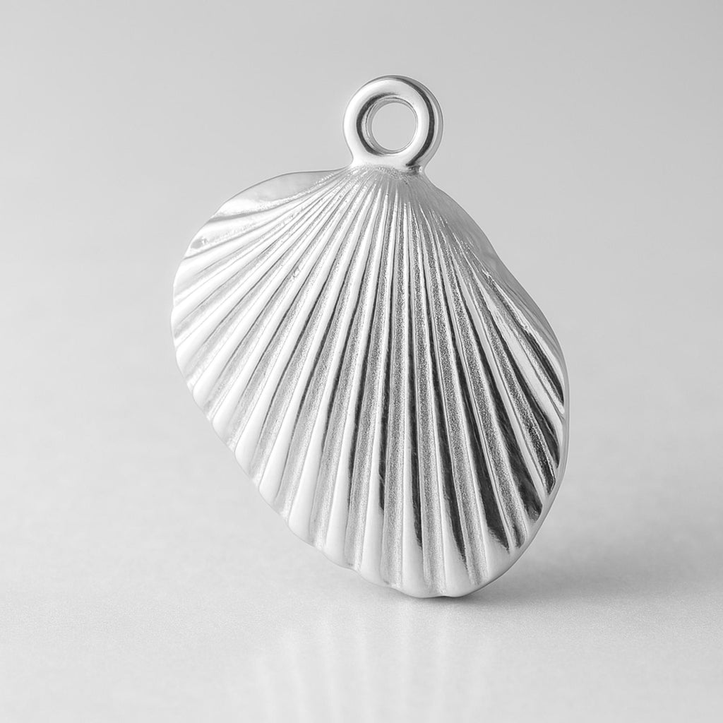940 Argentium Silver - Clam Beach Shell Charm