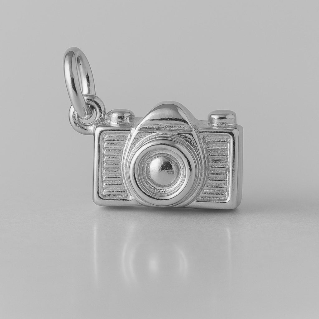 9ct White Gold - SLR Camera Charm