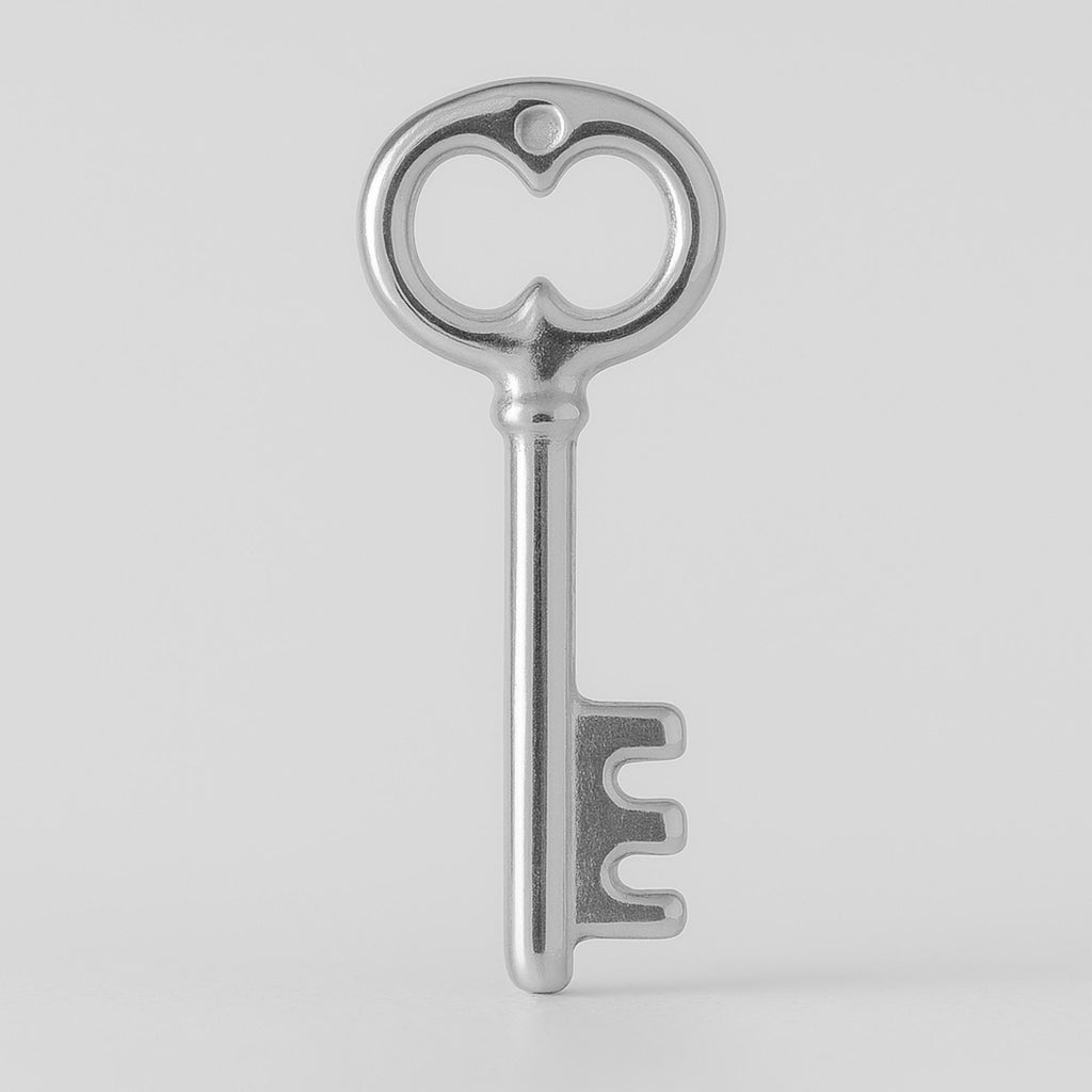 18ct White Gold - Vintage Castle Key Charm