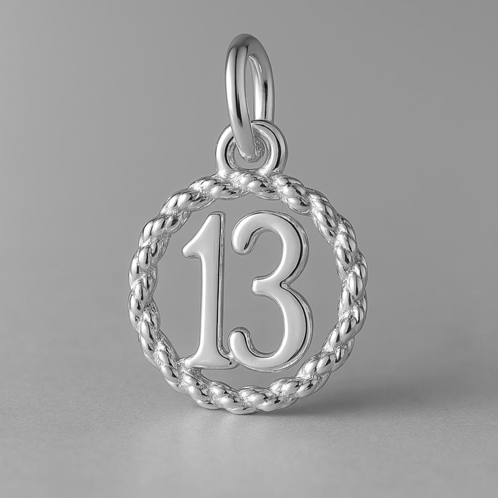 18ct White Gold - 13 Wreath Charm