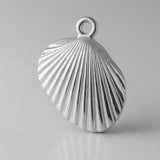 18ct White Gold - Clam Beach Shell Charm