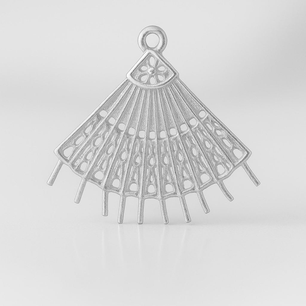 18ct White Gold - Handheld Lace Fan Charm